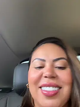 lariic online show from June 2026 01:57:01 PM