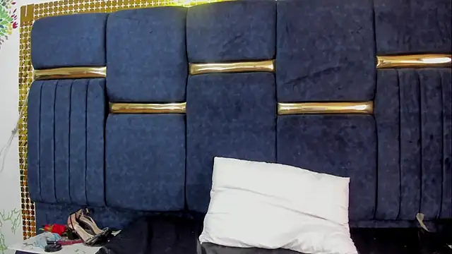 skaysanchez1 online show from September 2025 07:48:01 PM