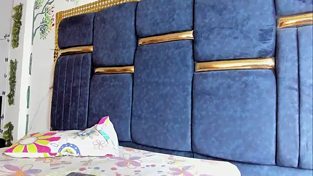 skaysanchez1 online show from November 2025 07:25:02 PM