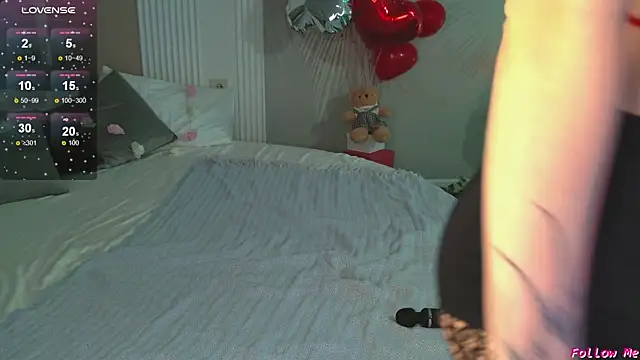 Snapshot of Sky_Eyes_ chatting on March 2025 11:52:01 AM Sky Eyes online show from March 2025 11:52:01 AM