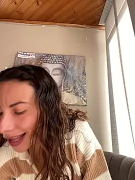 im lorein online show from January 2025 12:59:01 PM