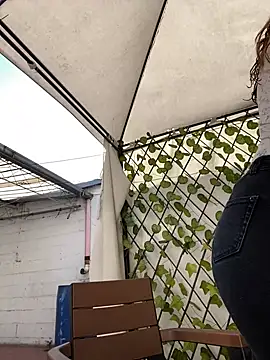 im lorein online show from February 2025 01:19:01 PM