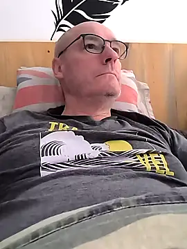 bogland33 online show from February 2025 09:54:01 AM