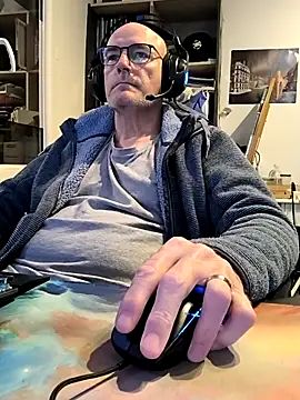 bogland33 online show from March 2025 07:04:01 PM