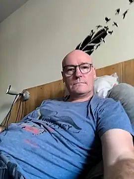 bogland33 online show from October 2025 03:00:02 PM