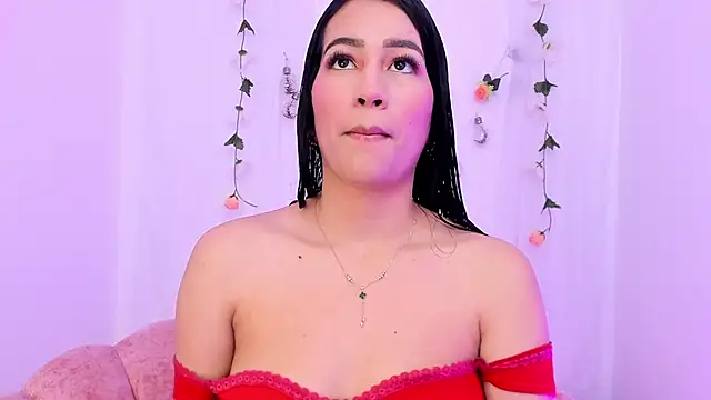 Snapshot of Sara_Kurt chatting on February 2025 12:27:02 PM Sara Kurt online show from February 2025 12:27:02 PM