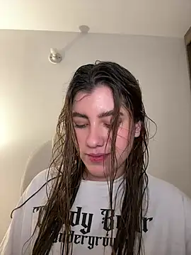 ARITOO  online show from March 2025 03:24:01 AM