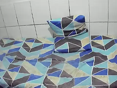 pierdona online show from October 2025 08:40:01 PM