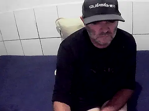 pierdona online show from February 2026 07:26:02 PM