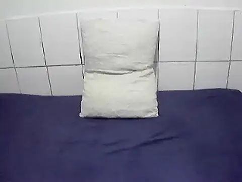 pierdona online show from July 2026 07:20:01 PM