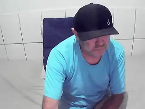 pierdona online show from July 2026 07:49:01 PM