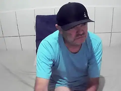 pierdona online show from July 2026 08:00:01 PM