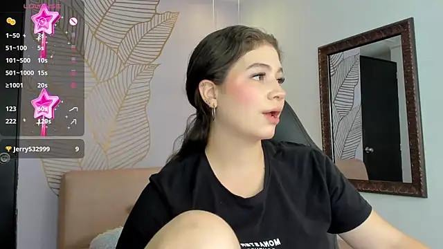 Snapshot of KarenPautt chatting on February 2025 07:05:02 PM KarenPautt online show from February 2025 07:05:02 PM