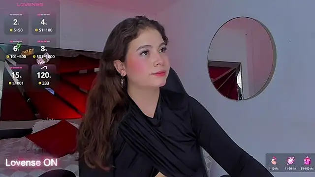 Snapshot of KarenPautt chatting on February 2025 06:30:01 PM KarenPautt online show from February 2025 06:30:01 PM