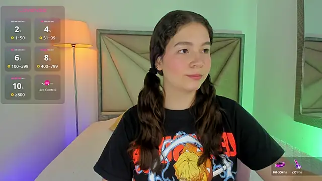 Snapshot of KarenPautt chatting on September 2025 11:21:01 AM KarenPautt online show from September 2025 11:21:01 AM