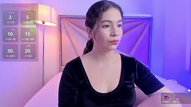 Snapshot of KarenPautt chatting on September 2025 10:26:01 PM KarenPautt online show from September 2025 10:26:01 PM