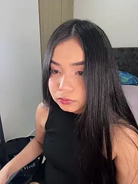 Snapshot of AuroraFiore chatting on June 2026 01:15:01 AM AuroraFiore online show from June 2026 01:15:01 AM
