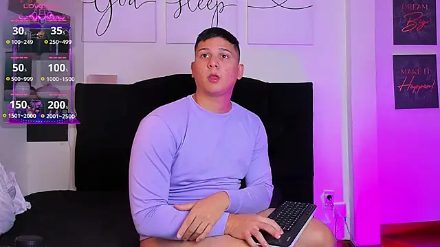 Snapshot of ANDREZALVAREZ chatting on January 2025 03:48:01 AM ANDREZALVAREZ online show from January 2025 03:48:01 AM