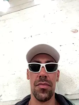 dantedesirexx online show from February 2025 05:58:01 PM