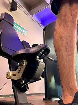 dantedesirexx online show from November 2025 05:57:01 PM