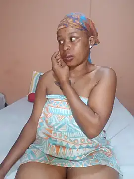 Snapshot of Down_to_earth_girl chatting on March 2025 12:37:02 AM Down to earth girl online show from March 2025 12:37:02 AM