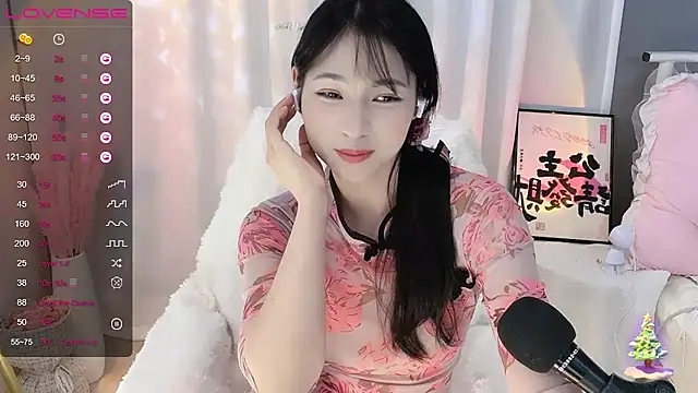 Snapshot of -Jolene-688- chatting on March 2025 04:33:01 PM -Jolene-688- online show from March 2025 04:33:01 PM