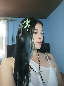 Elvishcassie  online show from May 2026 08:49:02 PM