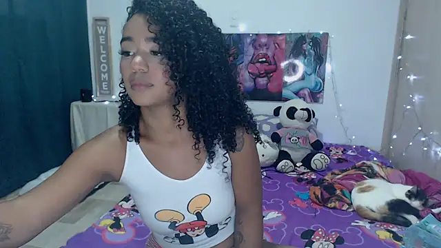 Snapshot of evafoxs chatting on February 2025 06:42:02 PM evafoxs online show from February 2025 06:42:02 PM