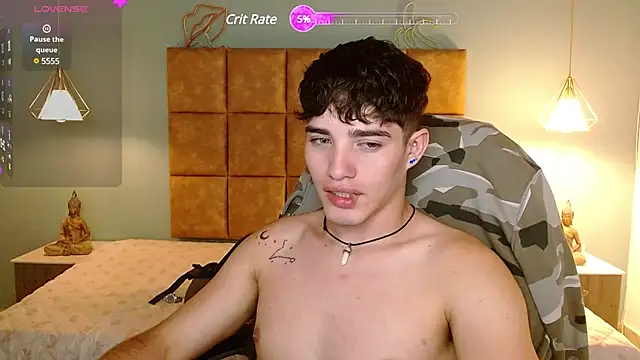 AlejooTwink online show from March 2025 10:07:02 PM