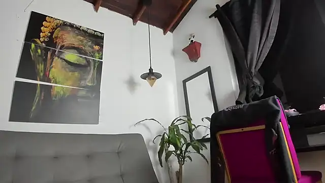 Snapshot of Layla_707 chatting on March 2025 12:49:01 AM Layla 707 online show from March 2025 12:49:01 AM