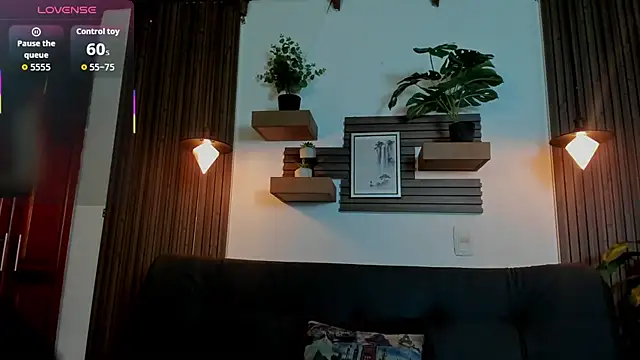 Snapshot of Layla_707 chatting on September 2025 11:52:01 PM Layla 707 online show from September 2025 11:52:01 PM