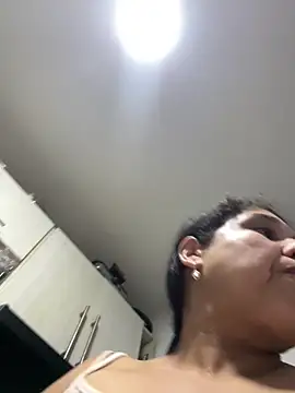 siri duque online show from November 2025 12:22:01 AM