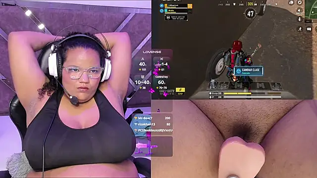 MhiaRey online show from March 2025 09:52:02 AM