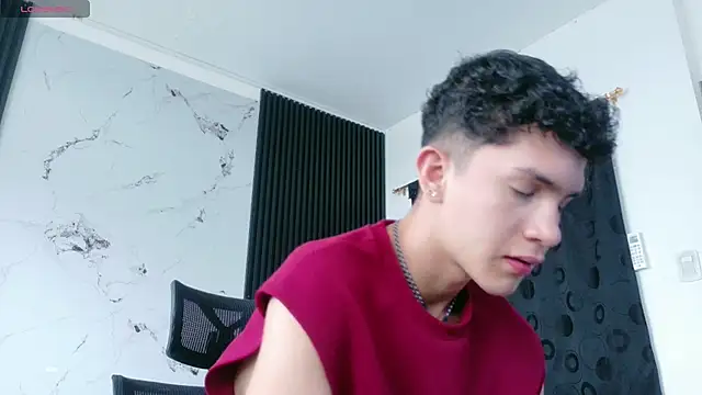 Noah tyler  online show from July 2026 07:24:01 PM