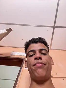 Snapshot of Leo_bunny_hot chatting on January 2025 09:50:01 PM Leo bunny hot online show from January 2025 09:50:01 PM