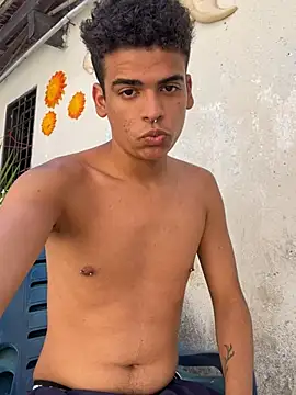 Snapshot of Leo_bunny_hot chatting on March 2025 07:26:02 PM Leo bunny hot online show from March 2025 07:26:02 PM