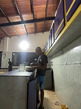 Snapshot of Leo_bunny_hot chatting on November 2025 04:46:01 AM Leo bunny hot online show from November 2025 04:46:01 AM