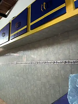 Snapshot of Leo_bunny_hot chatting on January 2026 06:00:02 PM Leo bunny hot online show from January 2026 06:00:02 PM