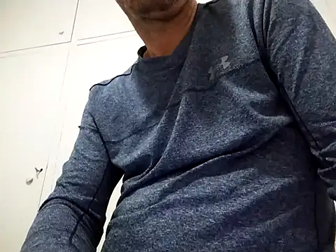 Snapshot of kopgelhadi chatting on December 2024 07:22:01 PM kopgelhadi online show from December 2024 07:22:01 PM