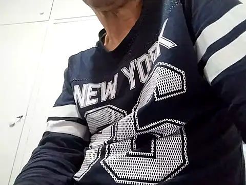 Snapshot of kopgelhadi chatting on January 2025 07:34:01 PM kopgelhadi online show from January 2025 07:34:01 PM