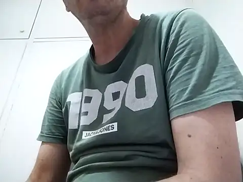 Snapshot of kopgelhadi chatting on October 2025 05:52:02 PM kopgelhadi online show from October 2025 05:52:02 PM