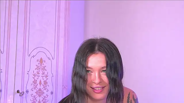 AlexandraBloom online show from January 2025 09:12:01 PM