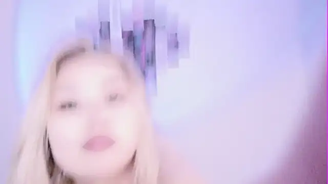 Snapshot of amelia_sunlight chatting on December 2024 09:55:02 AM amelia sunlight online show from December 2024 09:55:02 AM