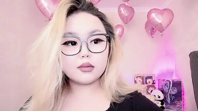 Snapshot of amelia_sunlight chatting on February 2025 12:15:01 AM amelia sunlight online show from February 2025 12:15:01 AM