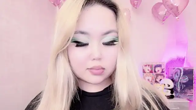 Snapshot of amelia_sunlight chatting on February 2025 06:42:02 AM amelia sunlight online show from February 2025 06:42:02 AM