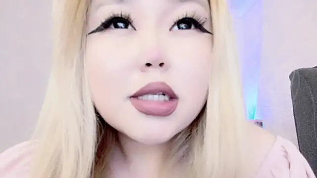 Snapshot of amelia_sunlight chatting on March 2025 12:49:01 AM amelia sunlight online show from March 2025 12:49:01 AM