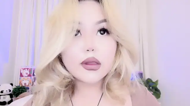 Snapshot of amelia_sunlight chatting on March 2025 01:14:01 AM amelia sunlight online show from March 2025 01:14:01 AM