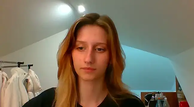 LUNA delight online show from December 2024 05:48:01 PM