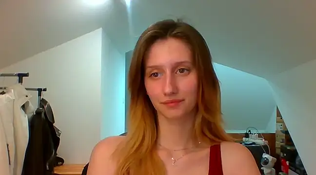 LUNA delight online show from February 2025 05:42:01 PM