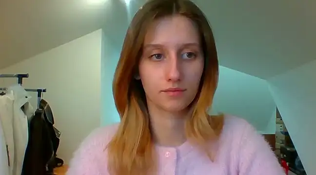 LUNA delight online show from February 2025 02:47:02 PM